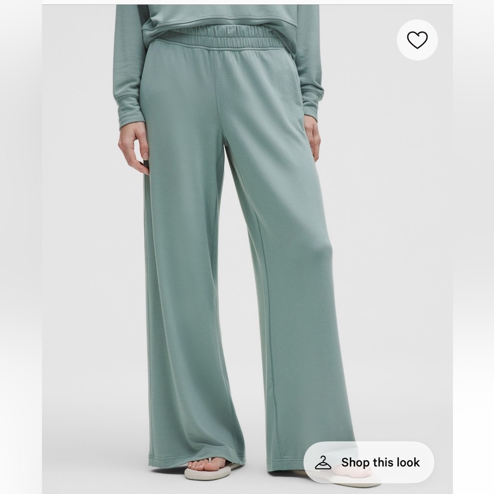 NWT! Lululemon Be Calm Mid Rise Wide Leg Pant - Crater Blue - XS